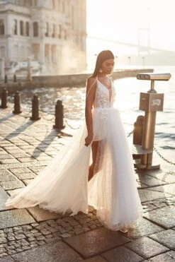 Sanem Gown -A L’Amour The Label 13 c06beb6b 6aa3 4d78 869d 9883cc774811