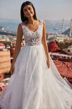 Kadri Gown 12 Kadri Gown -A L’Amour The Label 30 4a077310 6da5 468e a0d4 54a397b732e2