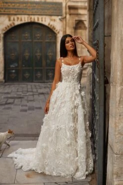 Esen Gown -A L’Amour The Label 49 efeb6546 6ecf 4e2e 97be 7aa9dff52c37