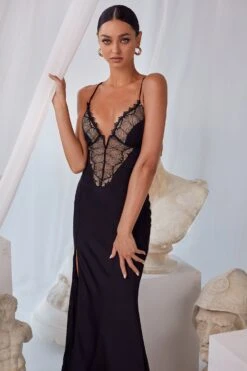 Greta - Black -A L’Amour The Label 8 ee705ece c70DFH2 4056 8d3c 664b94257b23 1600x ffda9cc5 faff 4735 a7c5 392659f72931