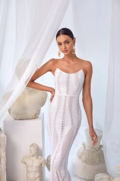 Nora - White 11 Nora - White -A L’Amour The Label 8 ee7RS05ece c702 4056 8d3c 664b94257b23 1600x e1ddaaa9 d9f9 48de 8179 b4e750c50c5d